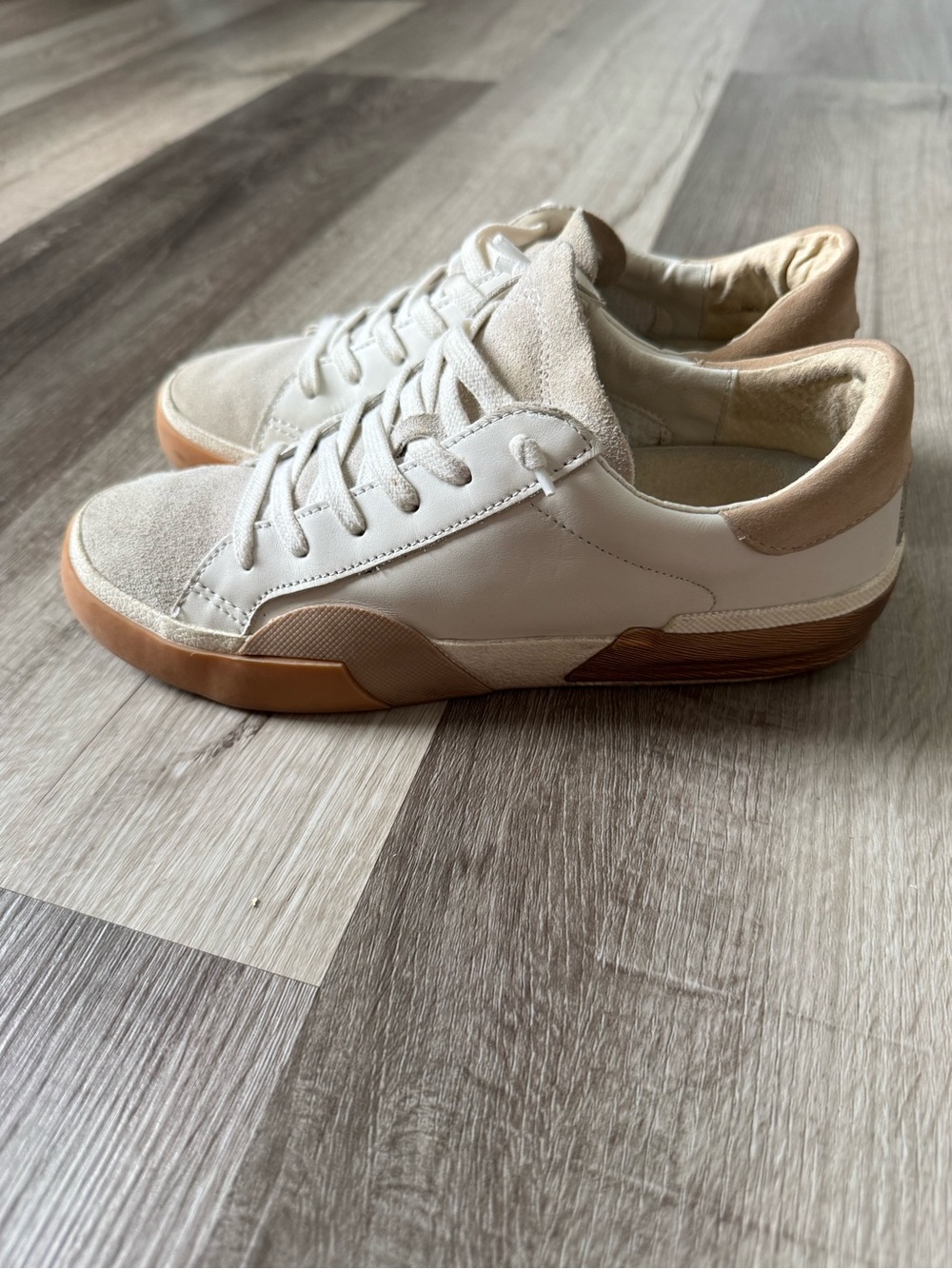 Dolce Vita Ivory & Tan Low-Top Sneakers